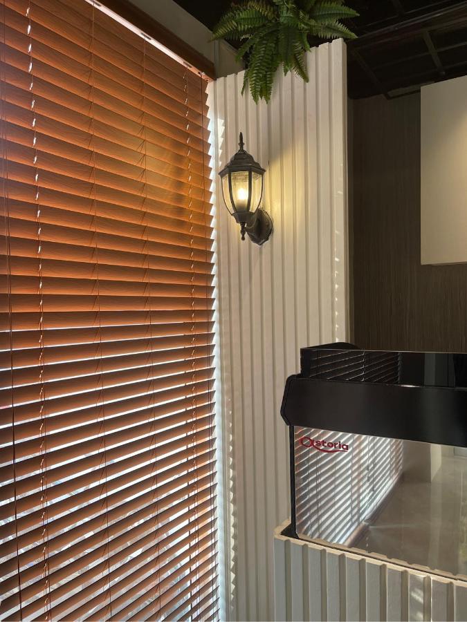 Airo Suites Makati Pasay Exterior photo