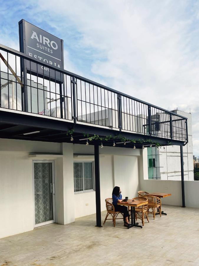 Airo Suites Makati Pasay Exterior photo