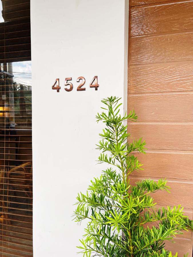 Airo Suites Makati Pasay Exterior photo